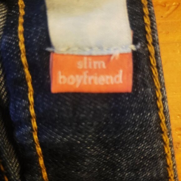 Like New! CAbi Slim Boyfriend Distressed Blue Jean - Size 8 - Picture 7 of 13